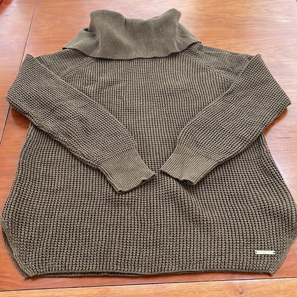 Michael Kors Waffle Knit Cowl Neck Sweater woman’s size S. - Picture 5 of 13